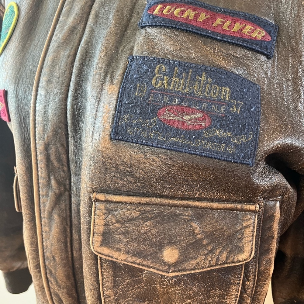 Vintage GAP Leather Flight Bomber Jacket – Lined Aviator Style - Picture 4 of 9